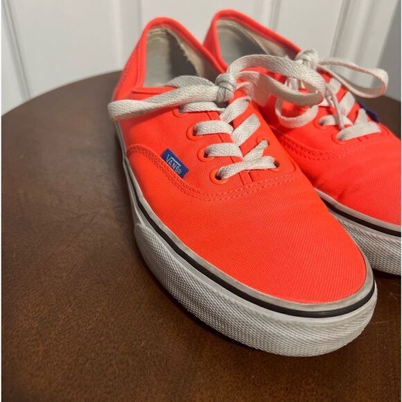 🔥🔥 VANS NEON Orange in excellent condition. Barely any wear on the soles. - Picture 2 of 8